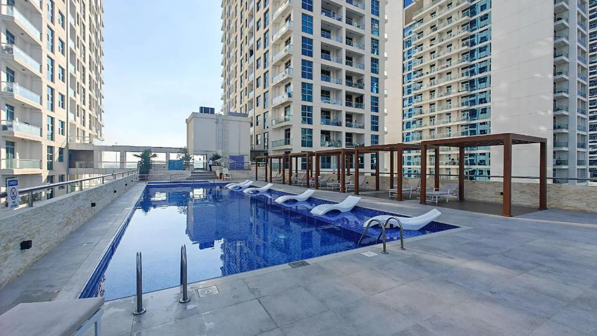 Extraordinary 1Br Apartment With Marina Views Dubaï