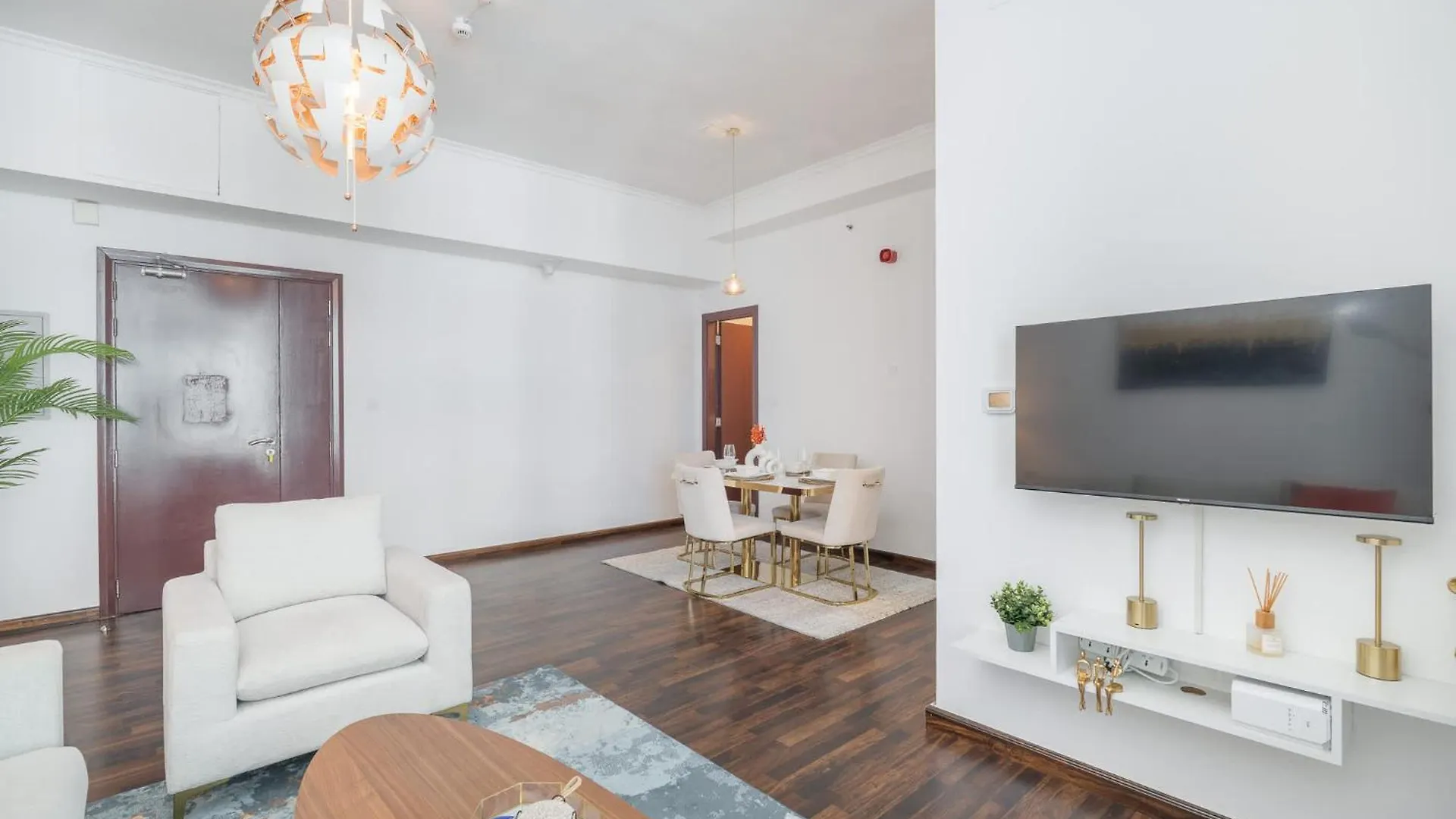 Extraordinary 1Br Apartment With Marina Views Ντουμπάι